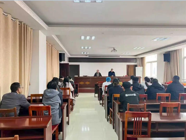 医院联合县消防大队成功开展消防实操培训及应急逃生疏散演练